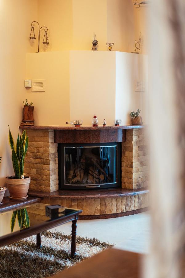 Cozy Place Near Historic Center Thessaloniki Exterior photo